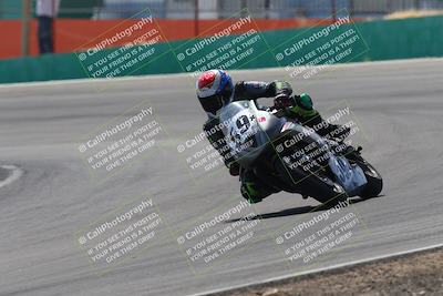 media/Apr-20-2025-AHRMA (Sun) [[393a79c373]]/Race/Group 10/Turn 4b/